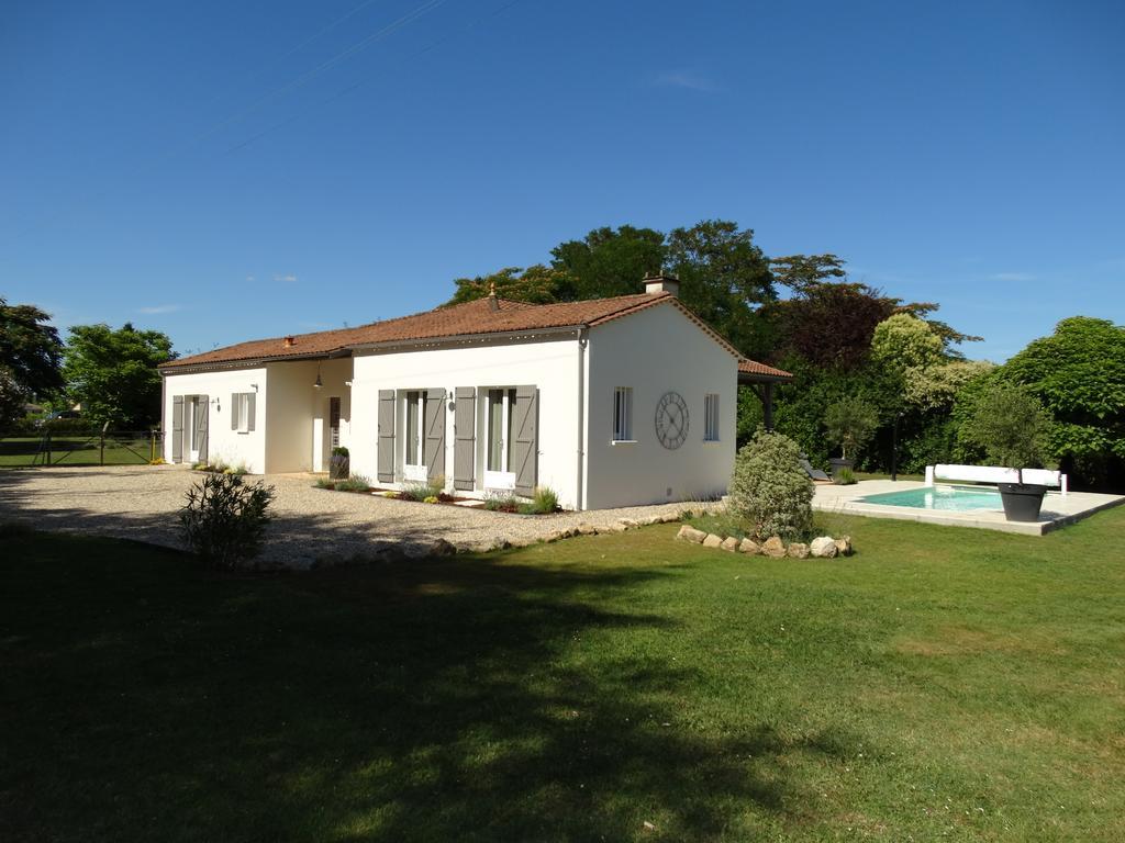 La Villa A Chateau Franc-Daut Sleeps 6 Saint-Magne-de-Castillon Exterior photo